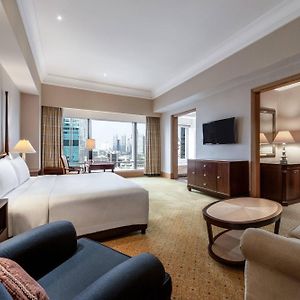 Grand King Room